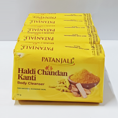 Haldi Chandan Kanti Body Cleanser 75 G (B4 G1 Free)